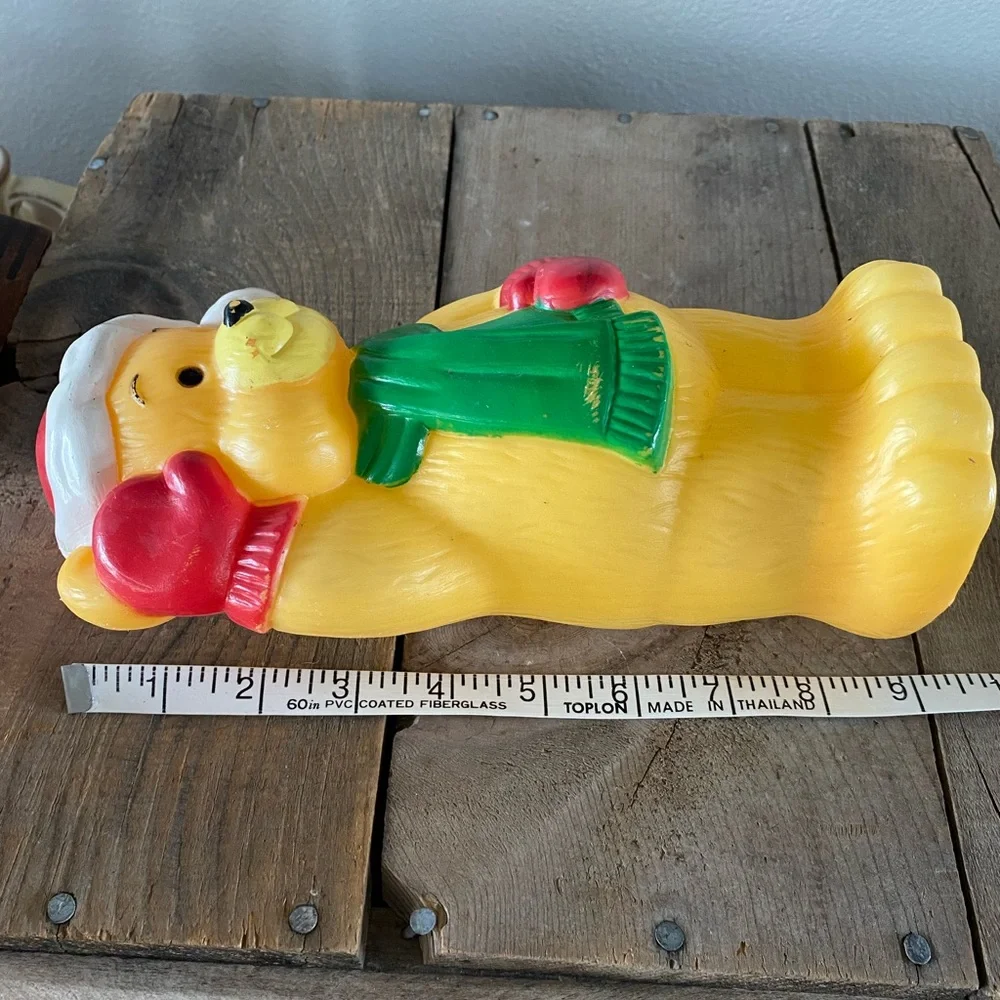 Christmas Vintage Empire Bear Plastic Mold 1998 🎄